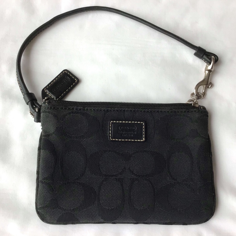 NWOT Authentic Coach Wristlet Bag - Black